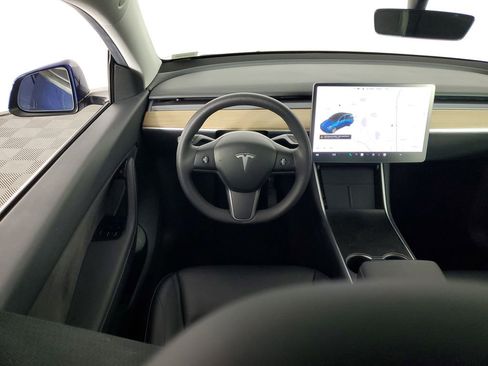 Used 2021 Tesla Model Y Long Range image 14