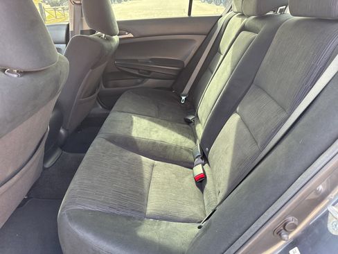 Used 2012 Honda Accord LX image 10