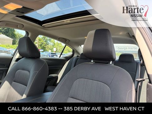 Certified 2025 Nissan Altima 2.5 SV w/ SV Special Edition Package AWD/4WD image 18
