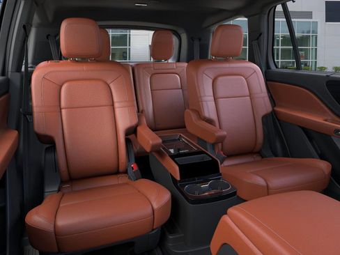 New 2026 Lincoln Aviator Reserve image 11