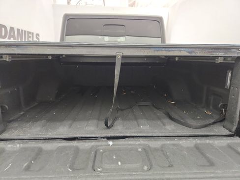 Used 2021 Jeep Gladiator Rubicon w/ Cold Weather Group image 33