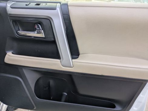 Used 2021 Toyota 4Runner Limited image 34
