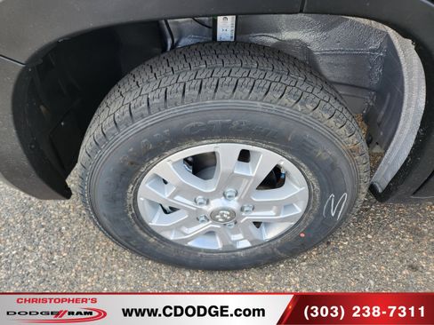 New 2026 RAM ProMaster 2500 w/ Quick Order Package 22G SLT image 9