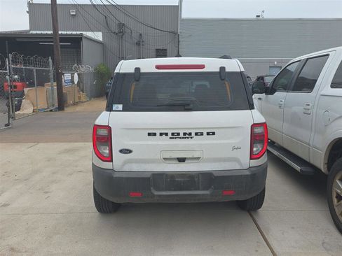 Used 2021 Ford Bronco Sport AWD/4WD image 7