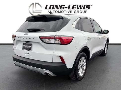 Used 2022 Ford Escape SE image 7