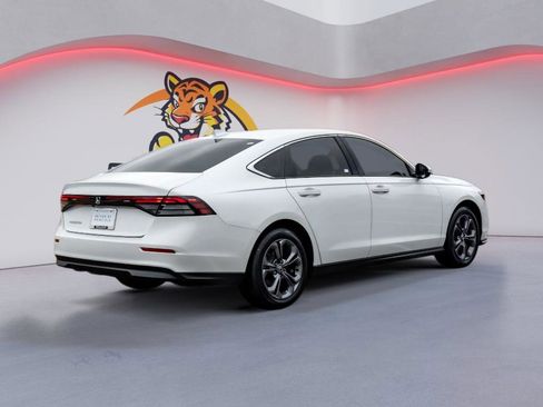 Used 2023 Honda Accord EX image 5