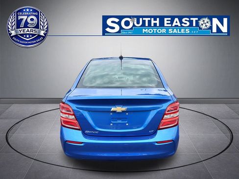 Used 2018 Chevrolet Sonic LT FWD image 4