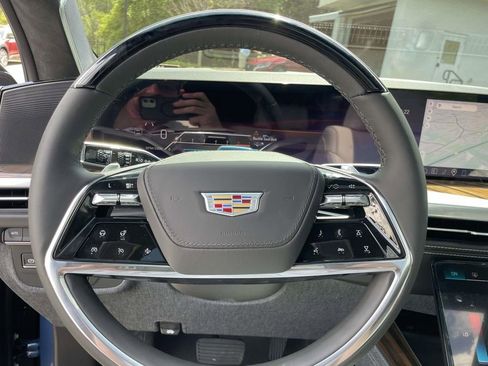 New 2026 Cadillac Escalade Platinum Sport image 24