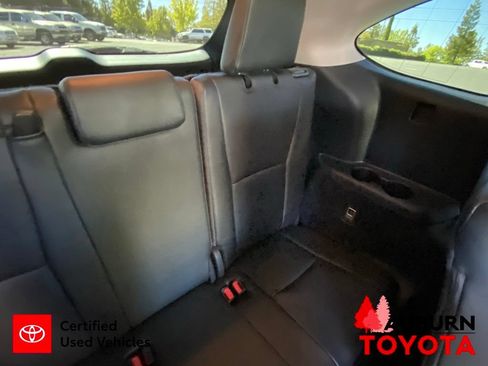 Certified 2024 Toyota Highlander XLE AWD/4WD image 24