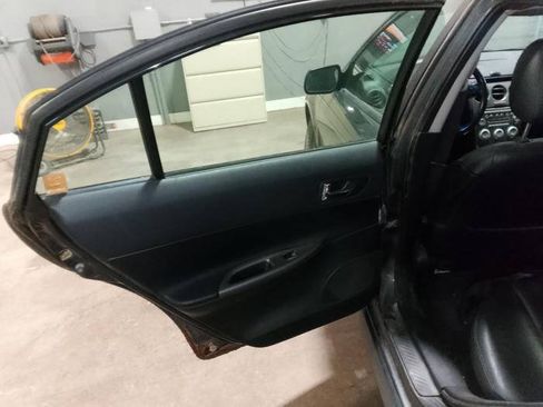 Used 2004 MAZDA MAZDA6 s w/ Luxury Pkg FWD image 25