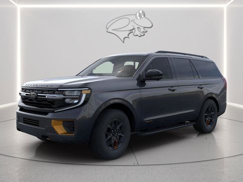 New 2026 Ford Expedition Tremor image 2