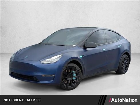 Used 2021 Tesla Model Y Long Range AWD/4WD image 1