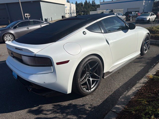 Used 2024 Nissan Z Performance w/ Floor Mat Package RWD image 5
