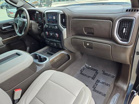 Certified 2020 Chevrolet Silverado 1500 LT Trail Boss AWD/4WD image 24