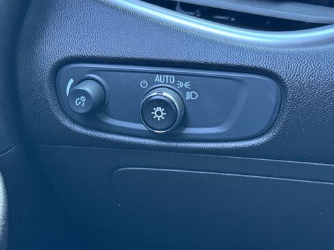 Used 2024 Chevrolet Malibu LT image 39