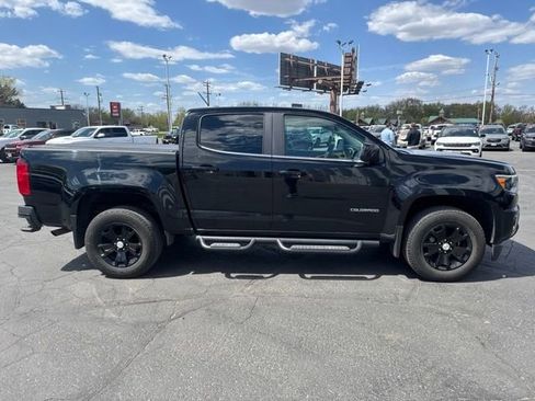 Used 2016 Chevrolet Colorado LT AWD/4WD image 11