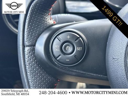 Used 2021 MINI Cooper 2-Door Hardtop image 23