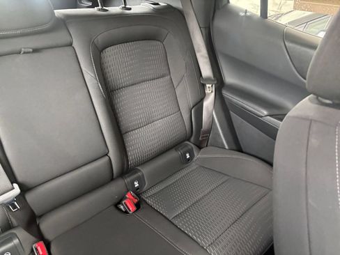Used 2025 Chevrolet Equinox LT FWD image 38