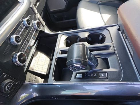 Used 2022 Ford F150 Lariat w/ Equipment Group 502A High AWD/4WD image 10