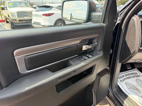 Used 2024 RAM 1500 Warlock AWD/4WD image 9