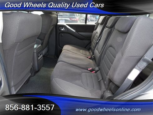 Used 2008 Nissan Pathfinder SE w/ Premium Pkg AWD/4WD image 14