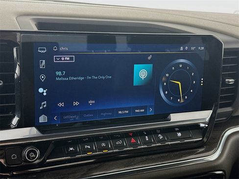 Used 2024 Chevrolet Silverado 1500 LTZ image 17