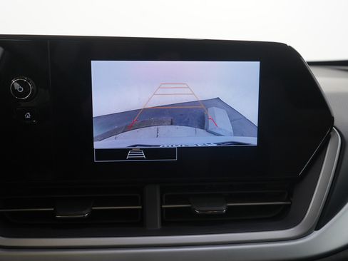 Used 2024 Chevrolet Trax LS w/ LS Convenience Package image 26