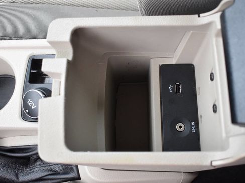 Used 2014 Ford Focus SE image 27