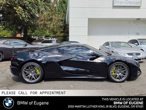 Used 2023 Chevrolet Corvette Z06 w/ Stealth Interior Trim Package RWD image 2