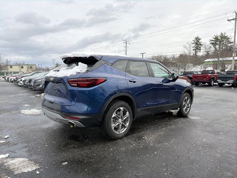 Used 2023 Chevrolet Blazer LT image 6