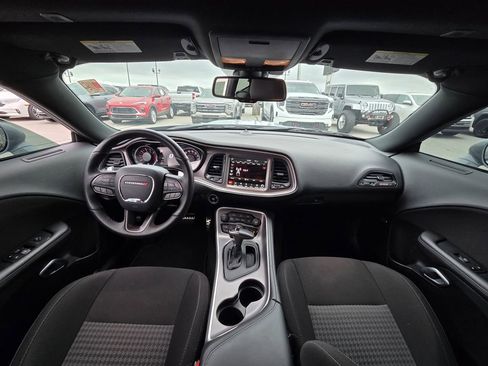 Used 2022 Dodge Challenger R/T Scat Pack w/ Driver Convenience Group image 25