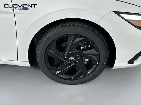 New 2026 Hyundai Elantra Sport FWD image 30