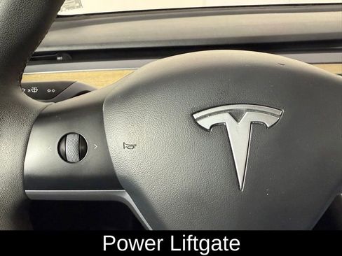 Used 2021 Tesla Model Y Long Range AWD/4WD image 8