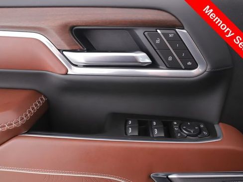 Used 2026 GMC Sierra 2500 Denali Ultimate AWD/4WD image 21
