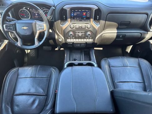 Used 2023 Chevrolet Silverado 3500 High Country AWD/4WD image 22