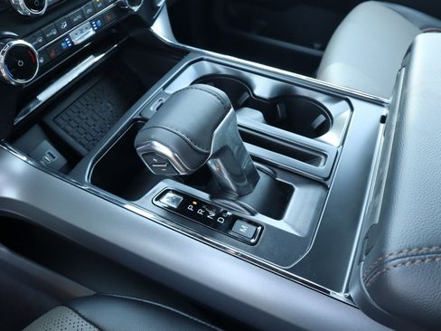 New 2025 Ford F150 Lariat w/ Equipment Group 502A High image 9