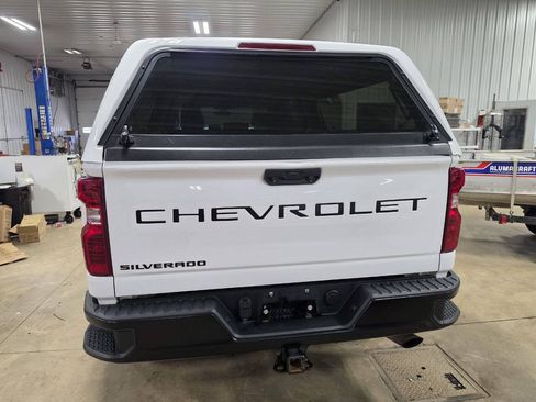 Used 2022 Chevrolet Silverado 2500 W/T AWD/4WD image 6
