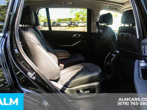 Used 2023 BMW X7 xDrive40i w/ Premium Package AWD/4WD image 22