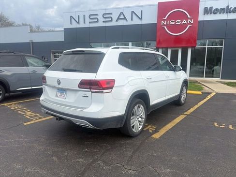 Used 2020 Volkswagen Atlas SEL AWD/4WD image 2