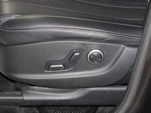 Used 2024 Genesis GV80 2.5T image 14