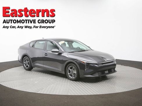 Used 2025 Kia K4 FWD image 49