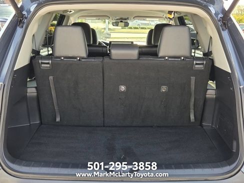 Used 2025 Toyota Grand Highlander AWD image 13