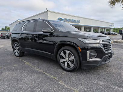 Used 2023 Chevrolet Traverse LT w/ LT Premium Package