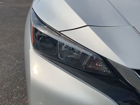 Certified 2020 Nissan Leaf SV Plus image 10