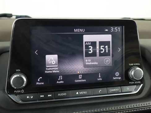 Used 2021 Nissan Rogue SL AWD/4WD image 34