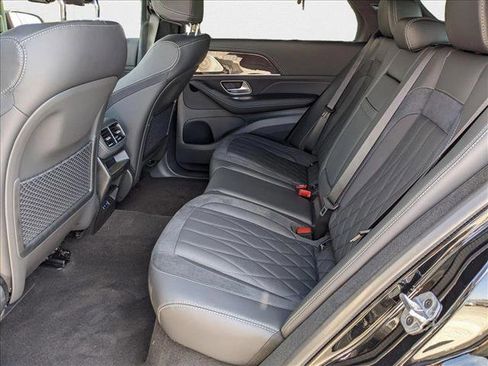 New 2025 Mercedes-Benz GLE 63 AMG S image 17