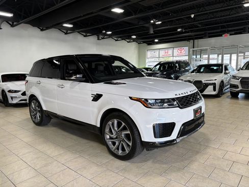 Used 2021 Land Rover Range Rover Sport HSE Silver Edition image 4