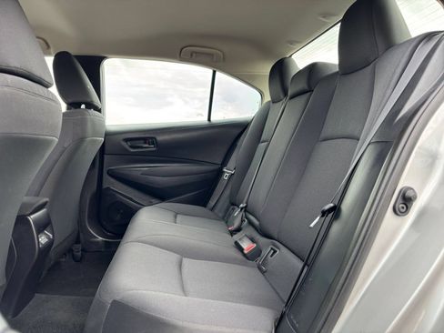 Used 2025 Toyota Corolla LE FWD image 23