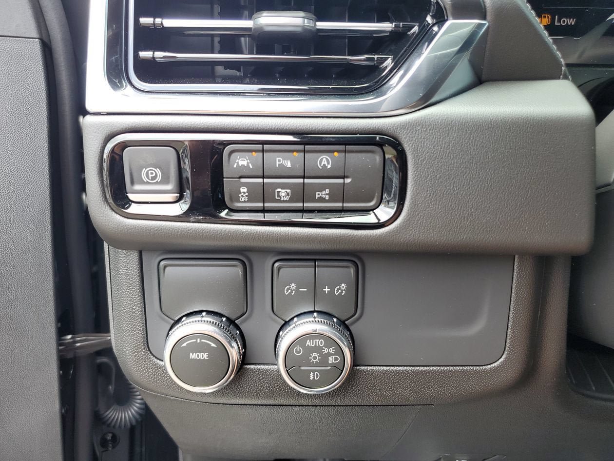 New 2026 GMC Yukon Denali RWD image 29