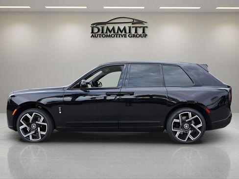 Certified 2026 Rolls-Royce Cullinan Black Badge AWD/4WD image 3